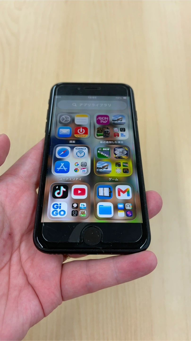 iPhone SE第三世代 64GB ブラックの写真6枚目