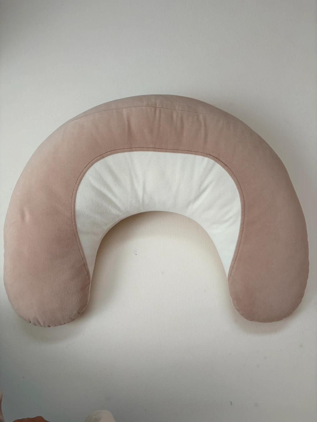 エールベベ 授乳クッション ベージュ