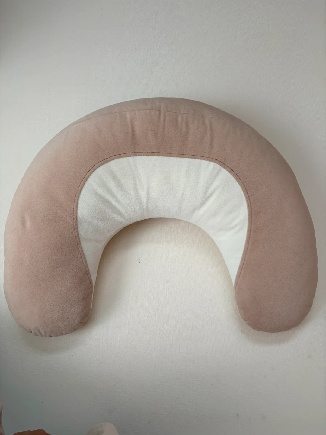 エールベベ 授乳クッション ベージュ