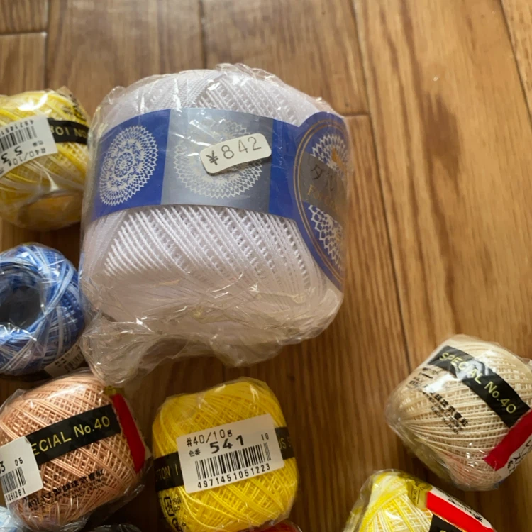 トーホー ビーズ レース糸 まとめ売り 手芸用品の写真3枚目