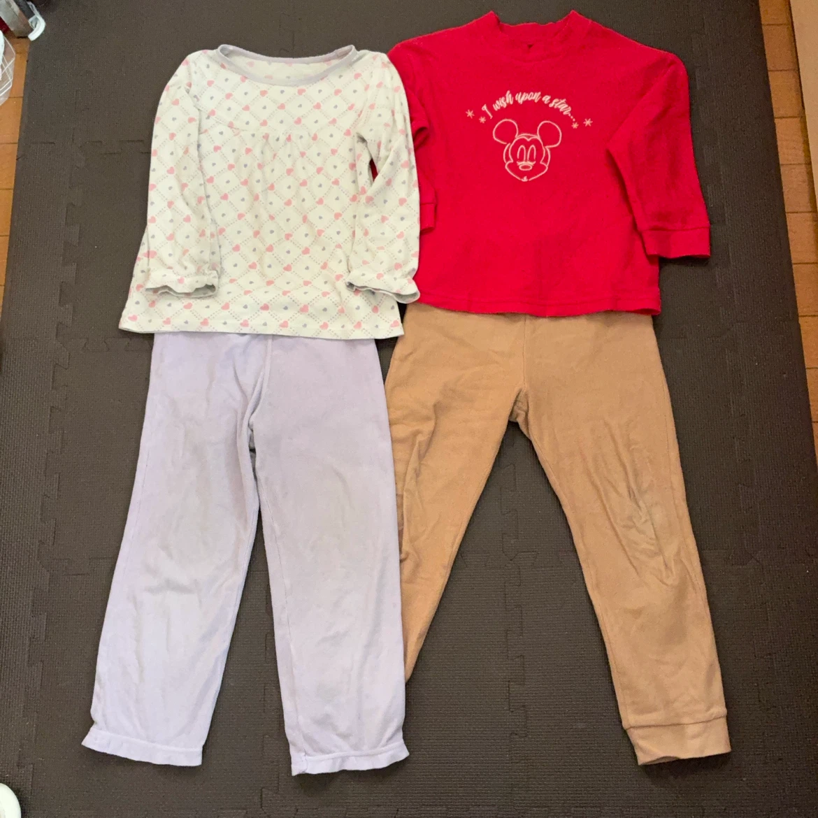 UNIQLO パジャマ 上下　2セット