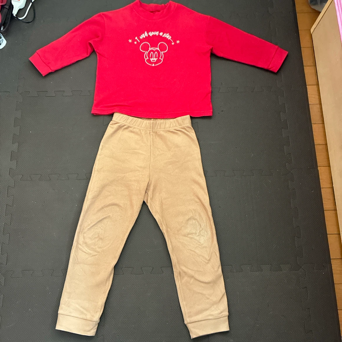 UNIQLO パジャマ 上下　2セットの写真5枚目