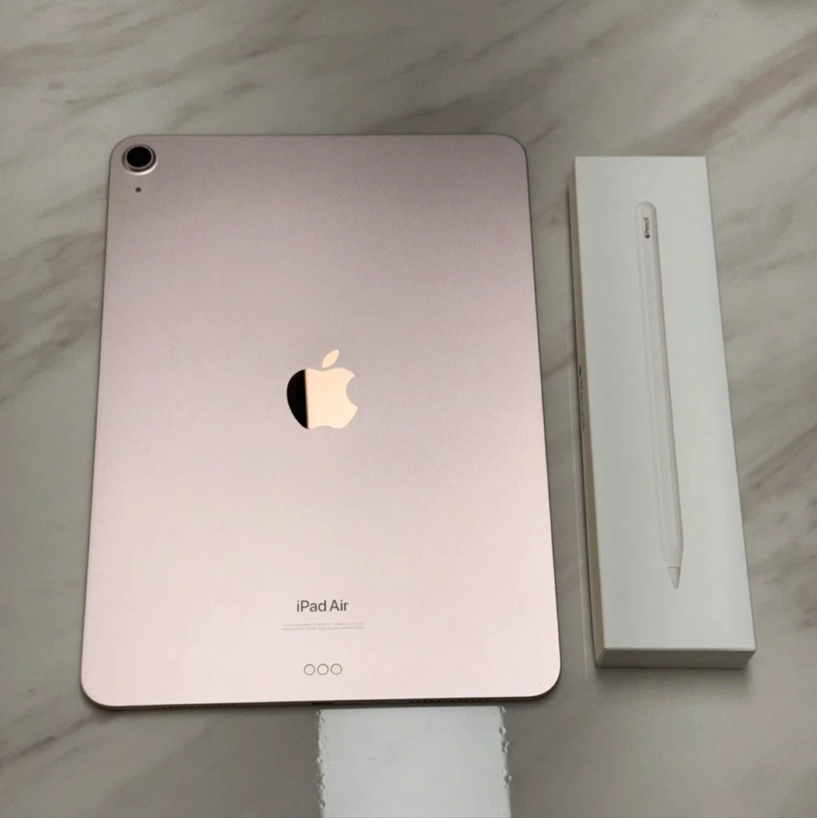 アップル iPad Air 第5世代 64GB wifiとアップルペンシル