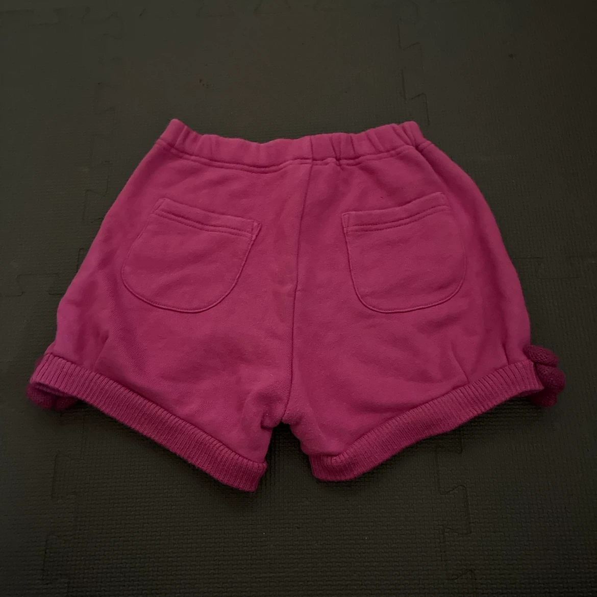 hakka kids  ハーフパンツ ピンク リボン付き　130の写真2枚目