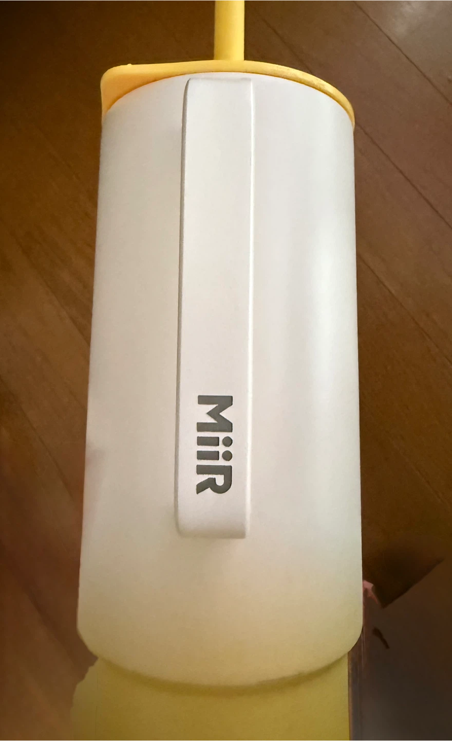スターバックス MiiR タンブラー 932ml 黄色の写真3枚目