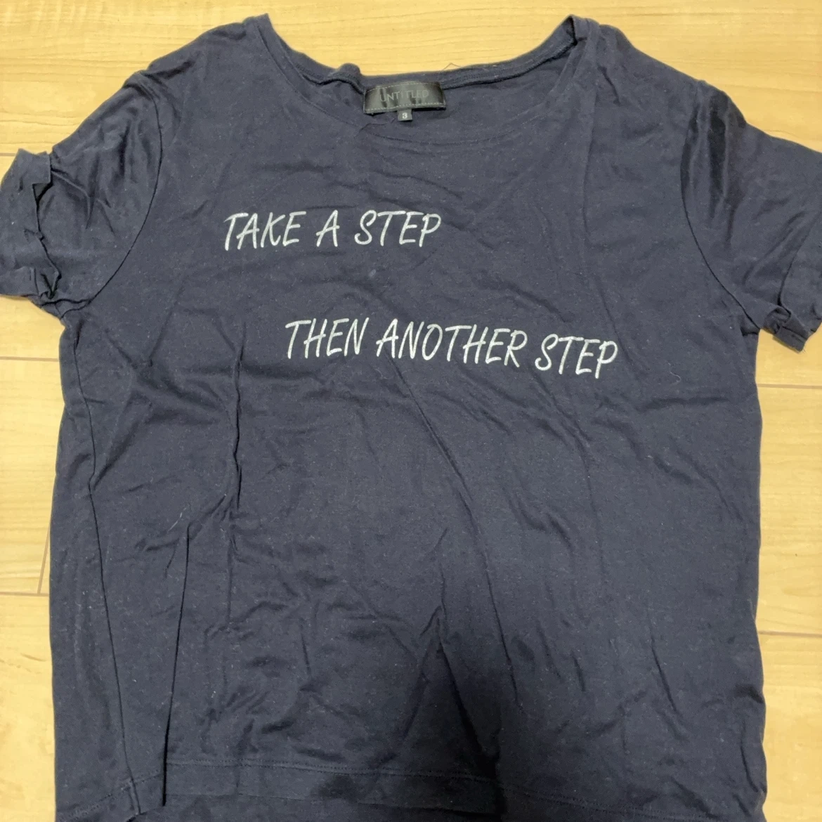 アンタイトル ロゴTシャツ ネイビー サイズ3