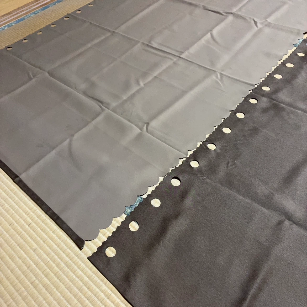 防炎カーテン2枚ほぼ未使用の写真3枚目