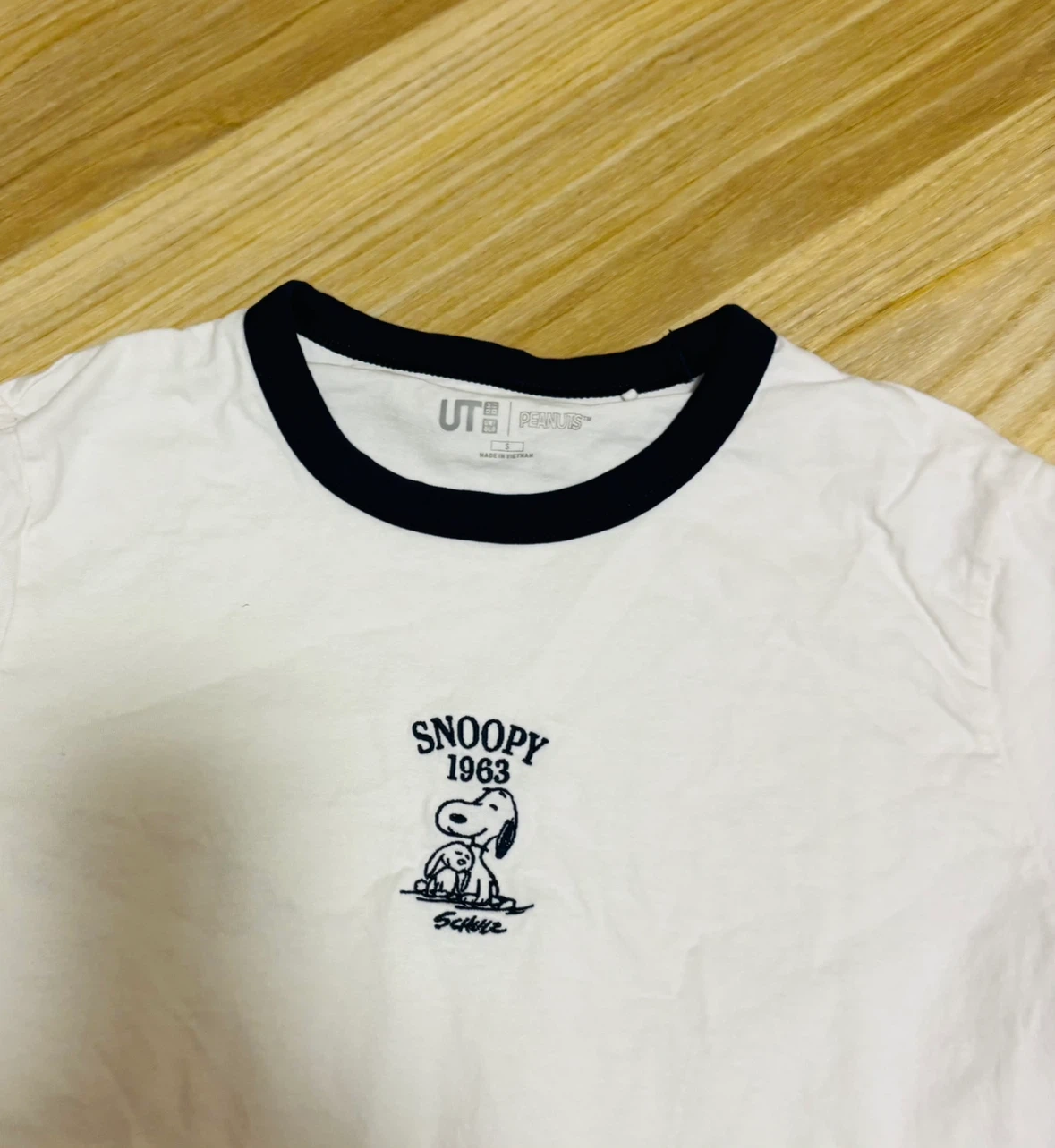 ユニクロ スヌーピー Tシャツ 白 Sサイズの写真3枚目