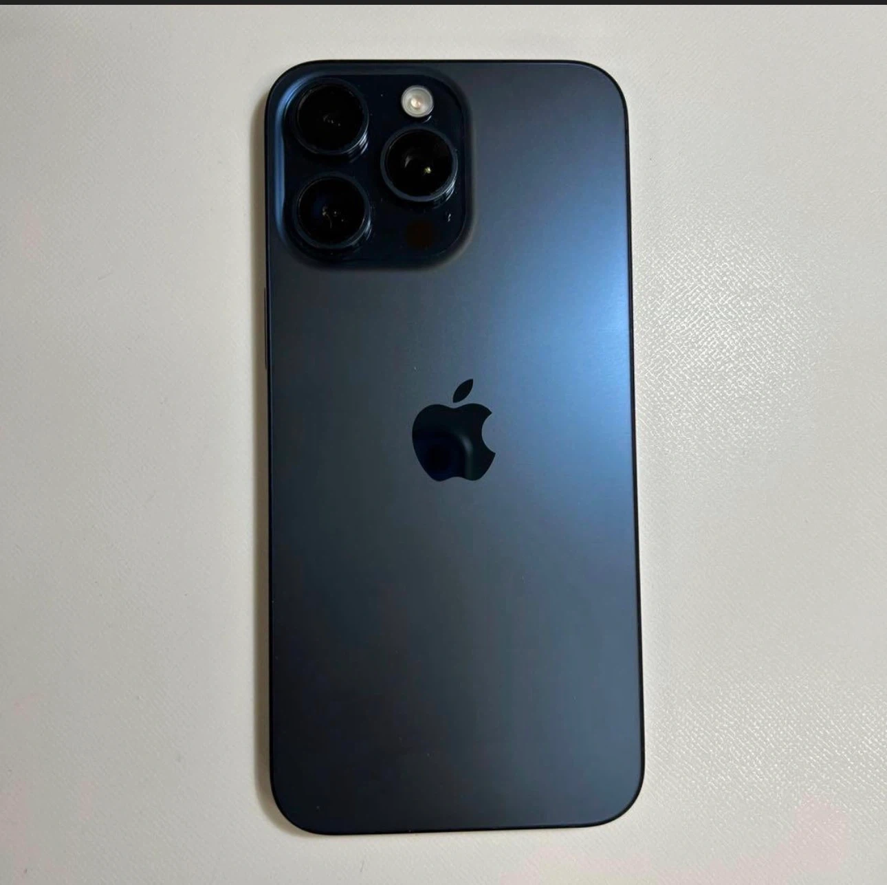 アップル iPhone 15 Pro max 256 GB (美品)