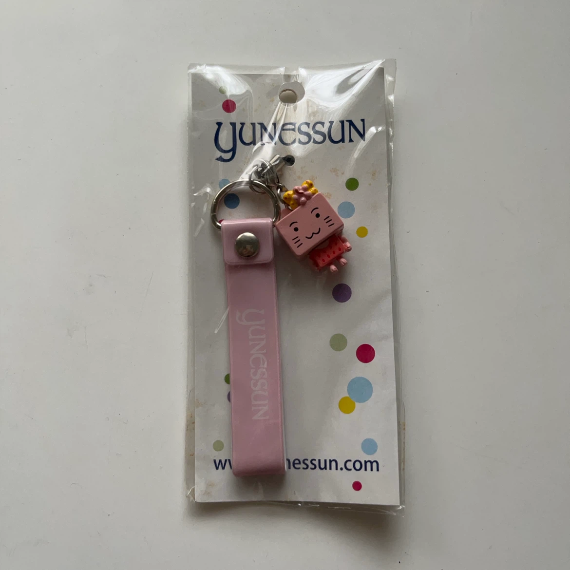 【ストラップ】YUNESSUN