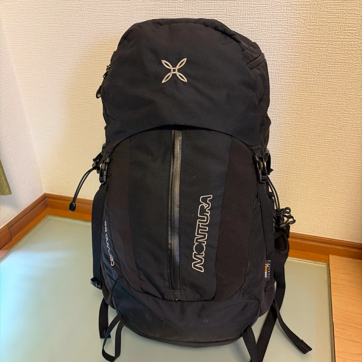モンチュラ 登山用リュック 28L