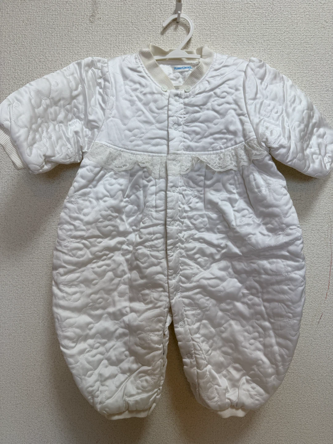 美品☆フーセンウサギ ベビーカバーオール 白 50-80cmの写真2枚目