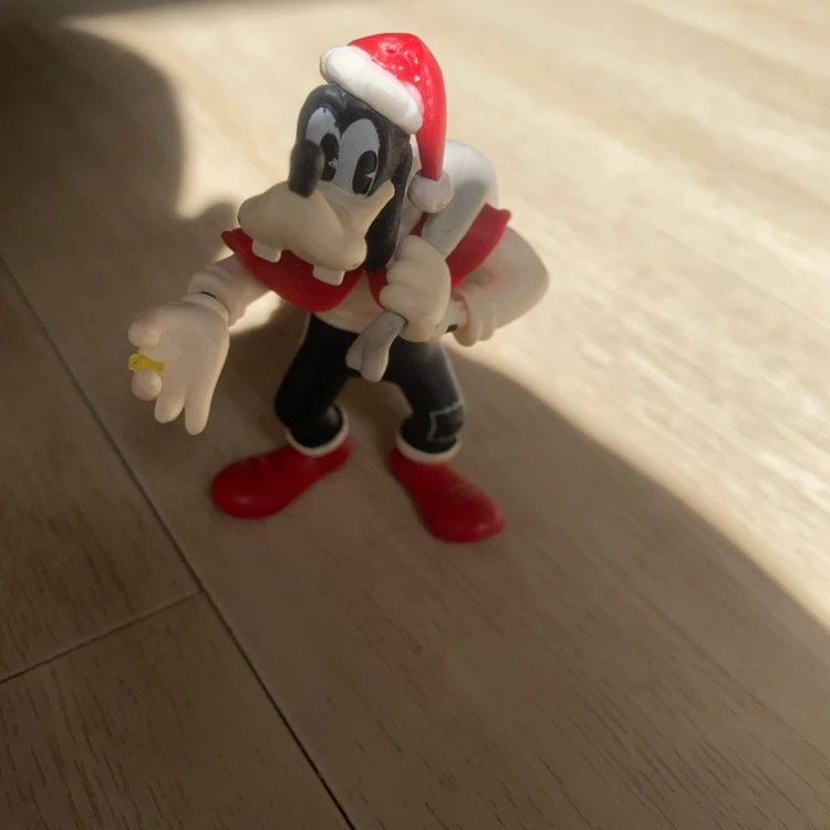 ディズニー グーフィー フィギュア サンタ