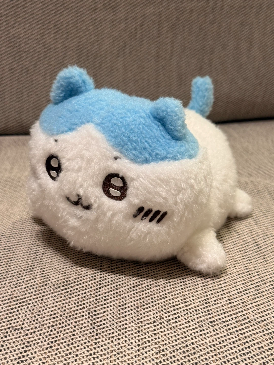 ちいかわ ほわほわぬいぐるみ ハチワレ