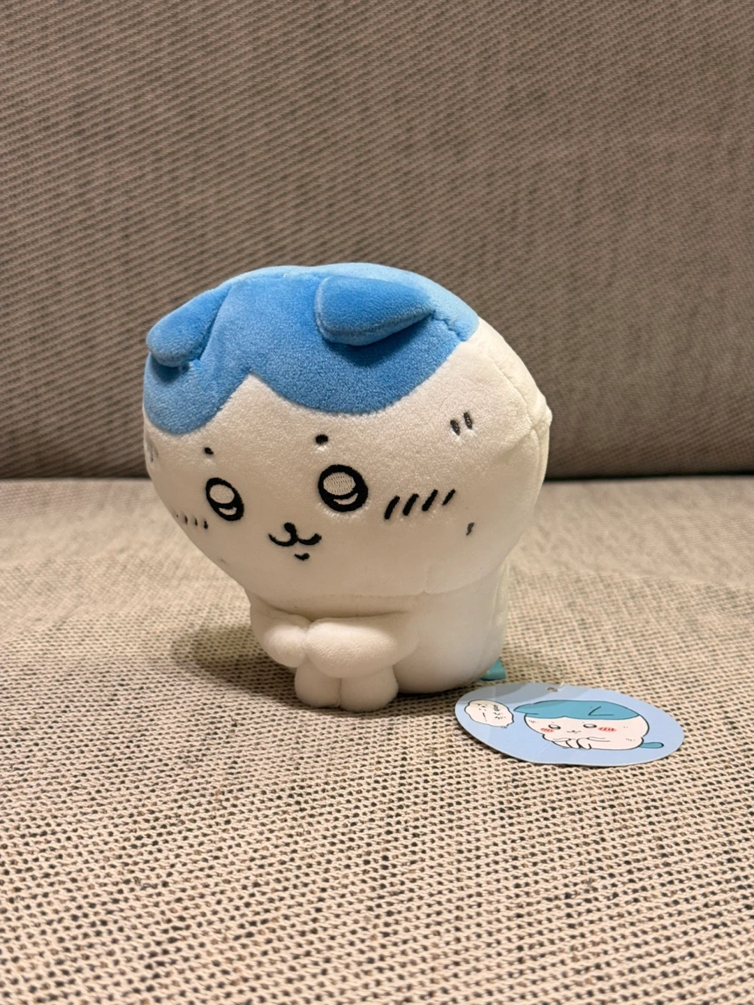 ちいかわ 喜びがないハチワレ ぬいぐるみ