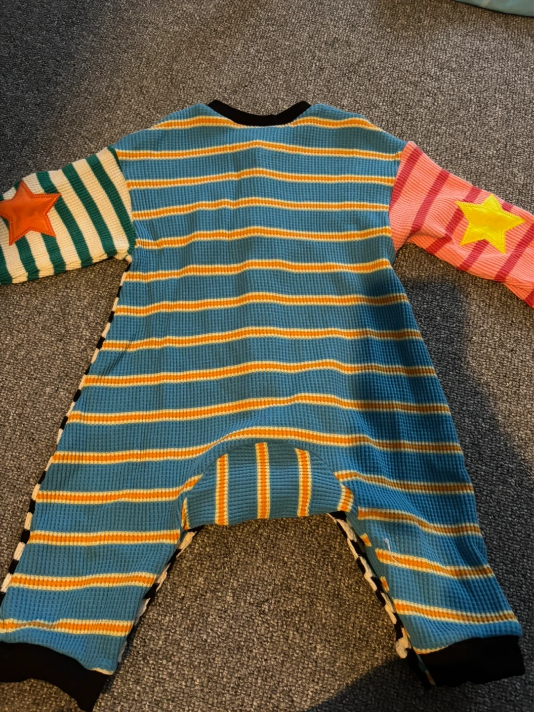 カラフルボーダー ベビー服 80サイズ【受け渡し予定者決定済み】の写真2枚目