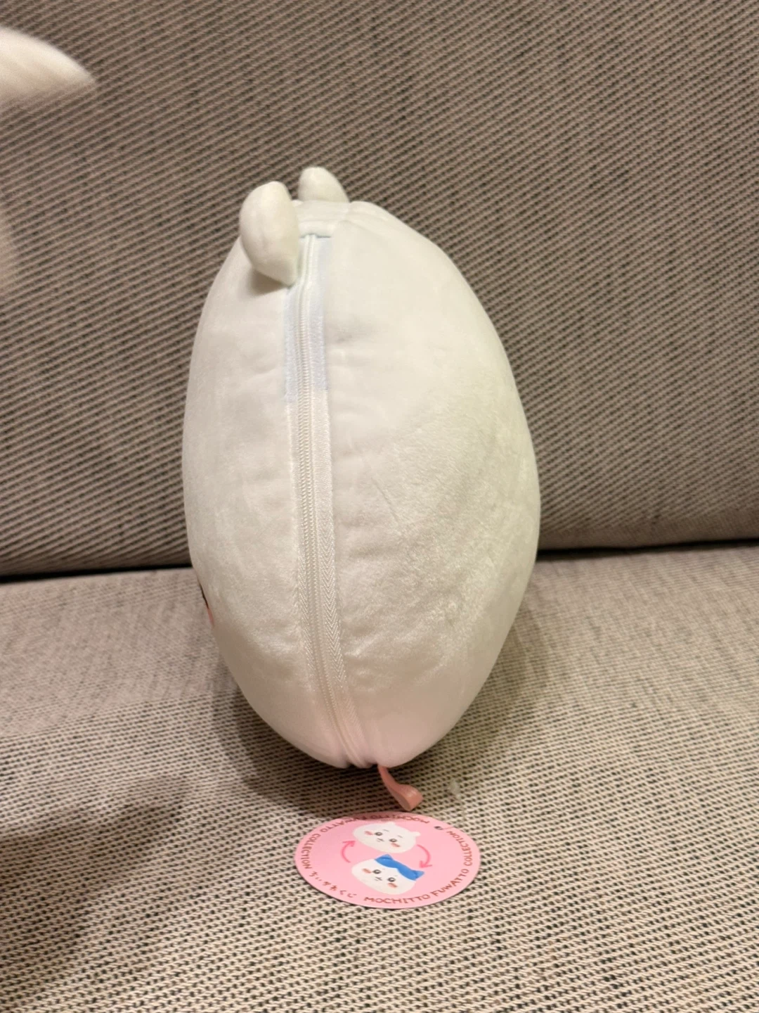 ちいかわ ハチワレ リバーシブルクッションの写真8枚目