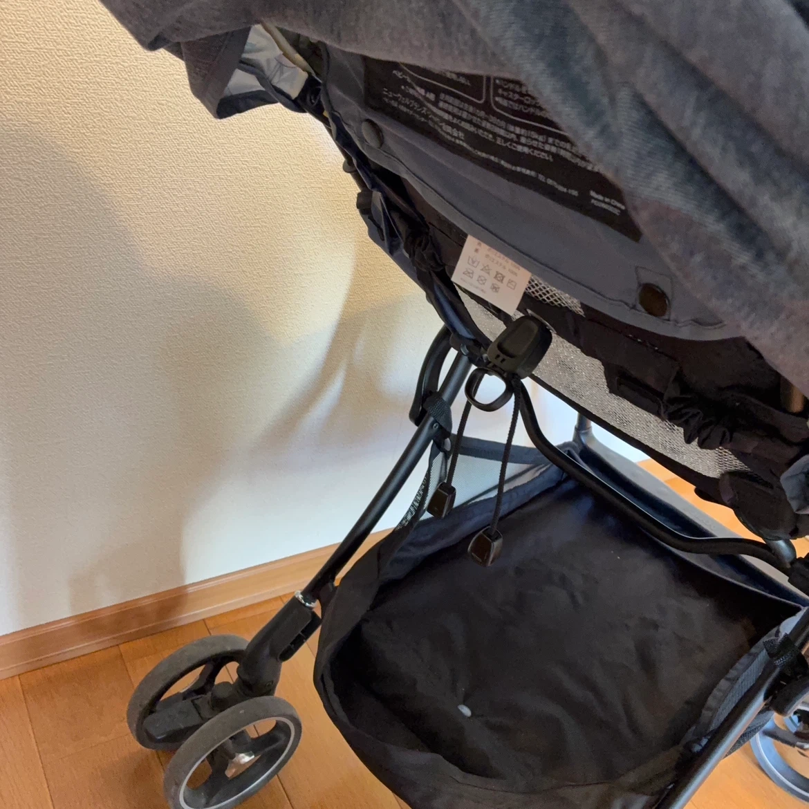 アップリカ ベビーカー グレーの写真6枚目