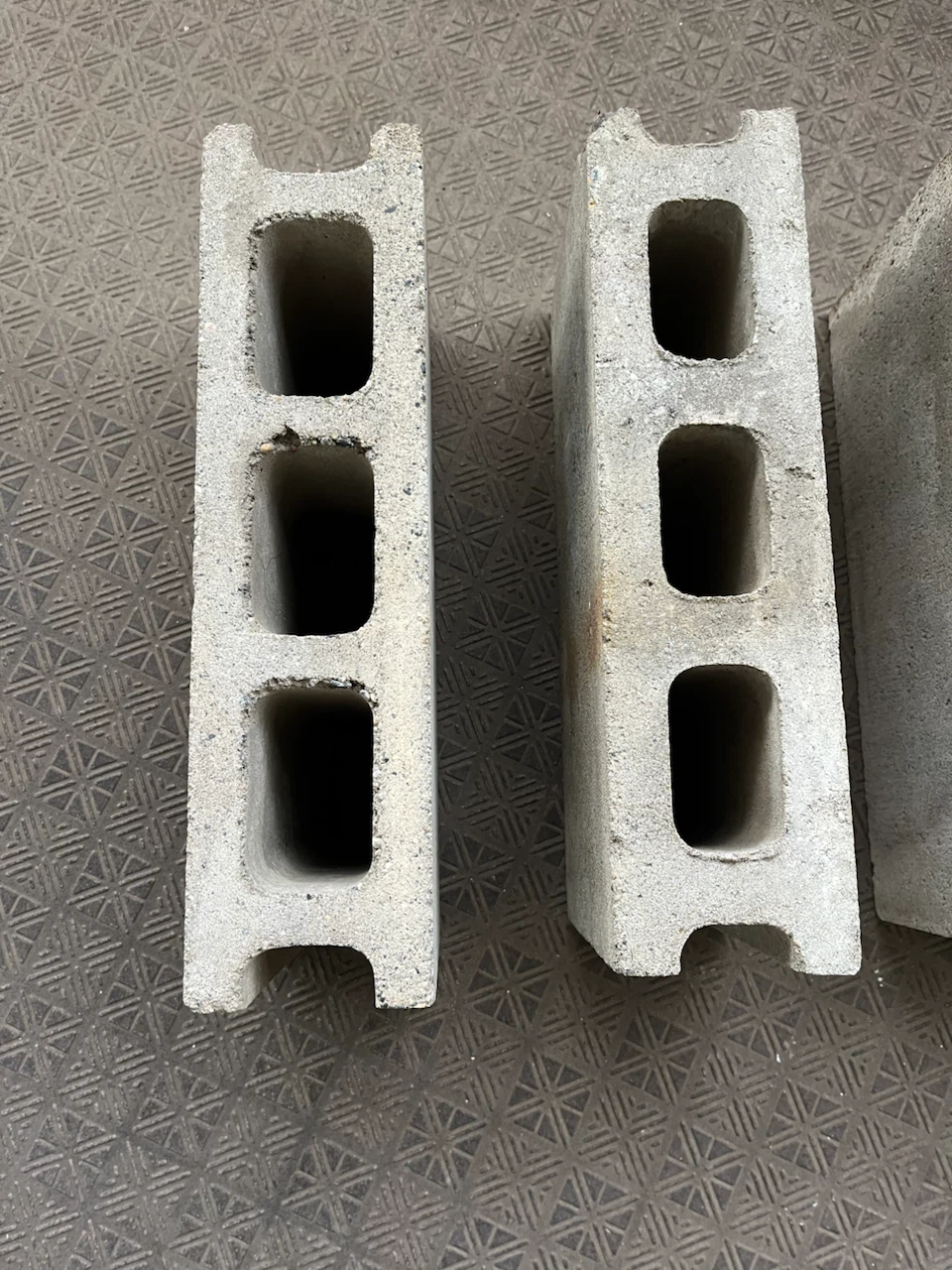 コンクリートブロック 4個セットの写真4枚目
