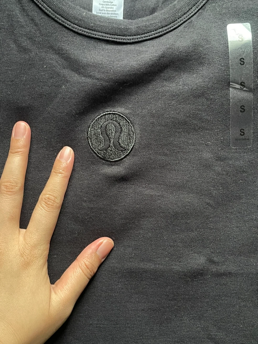 ルルレモン 半袖Tシャツ 黒 Sサイズの写真3枚目