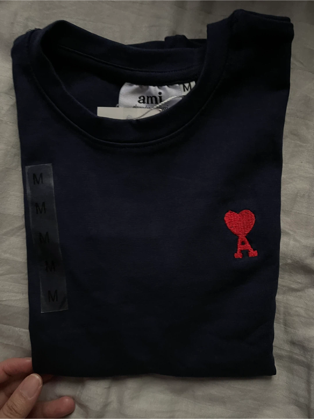 アミ アレクサンドル マテュッシ ロゴTシャツ 紺 Mの写真4枚目
