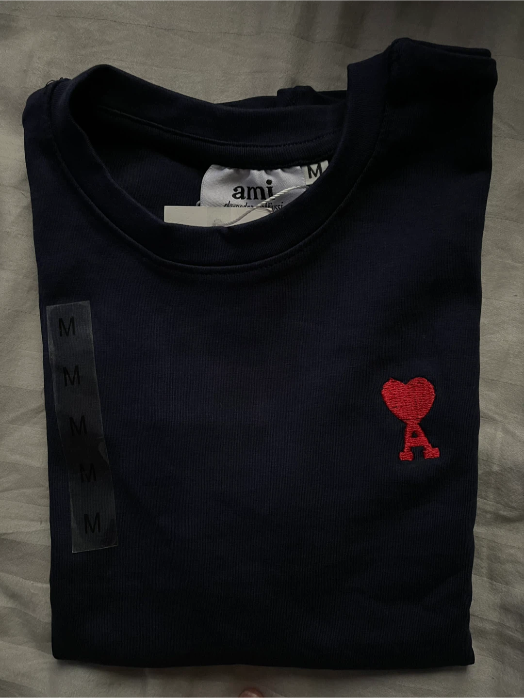 アミ アレクサンドル マテュッシ ロゴTシャツ 紺 Mの写真5枚目