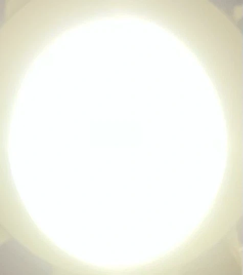 【ラスト1セット】美品・TOSHIBA・LED電球・2本セットの写真3枚目