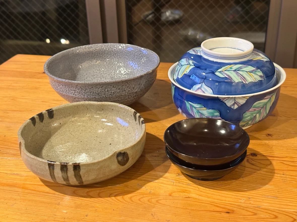 和食器セット 蓋付き碗 深鉢 中鉢 小皿 5点