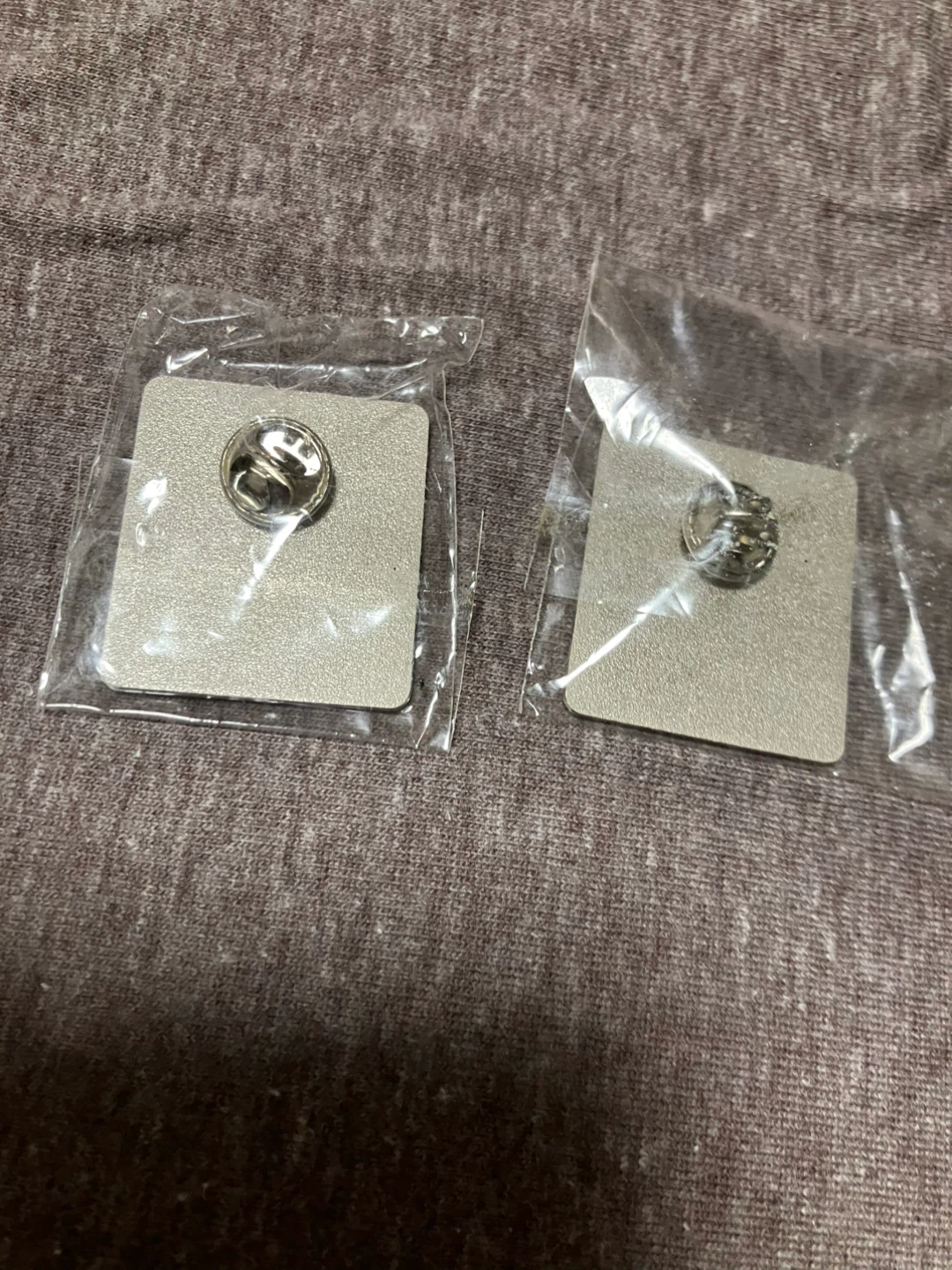 モネ ピンバッジ 2個セットの写真2枚目