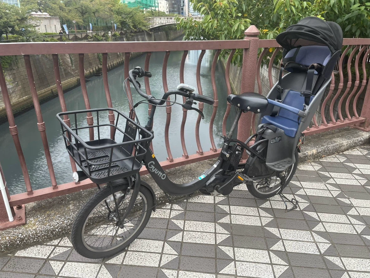 美品　パナソニック ギュット 電動自転車 チャイルドシート付の写真2枚目