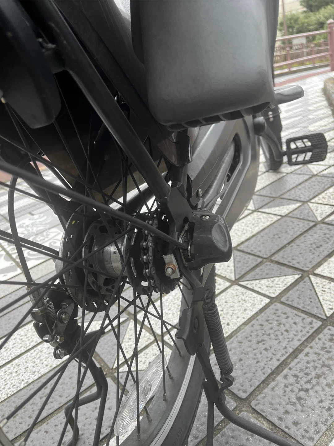 美品　パナソニック ギュット 電動自転車 チャイルドシート付の写真9枚目