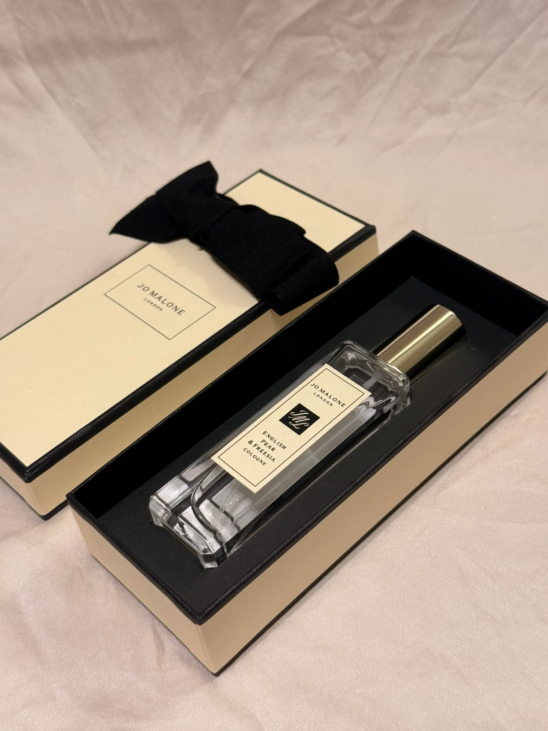 箱付き新品　ジョーマローン イングリッシュペアー&フリージア 30mlの写真2枚目