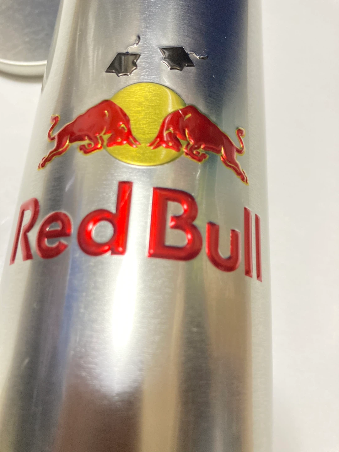レッドブル　空き缶の写真3枚目