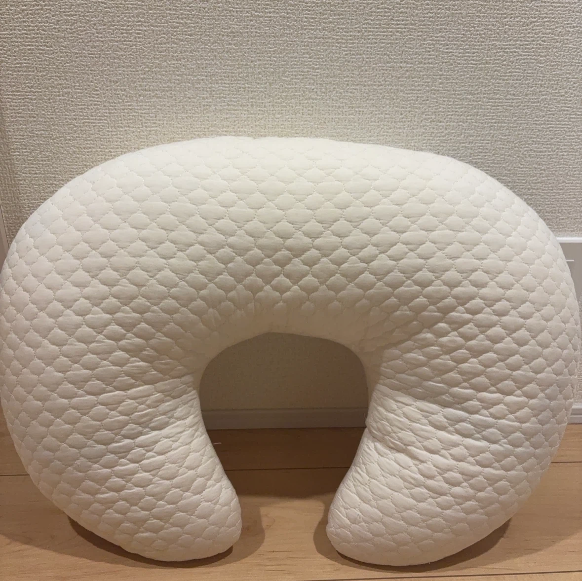 プッパプーポ 授乳クッション ホワイト キルティング