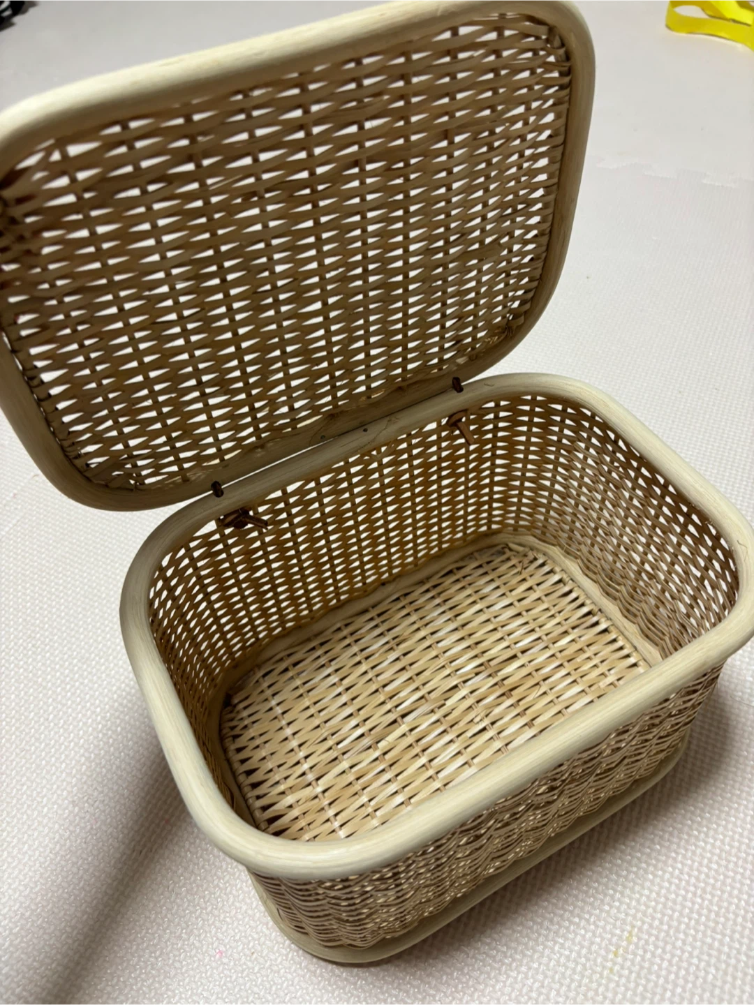 無印良品　収納バスケット 蓋付きの写真2枚目