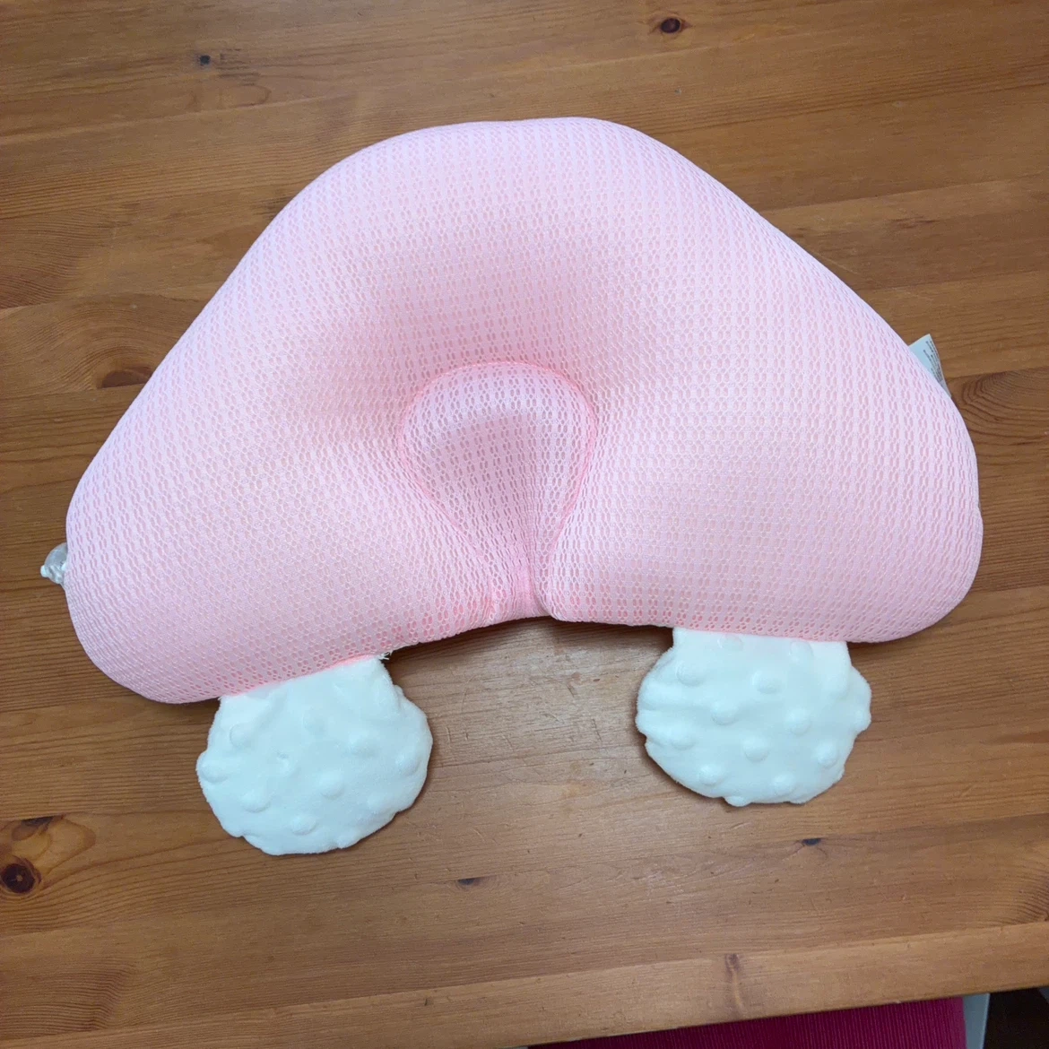 赤ちゃん用 頭の形を整える枕 ピンク