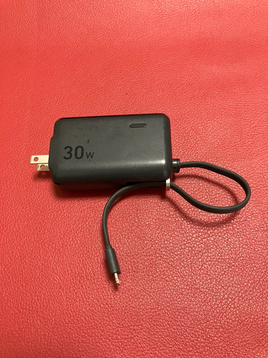 アンカー充電器30Wの写真2枚目