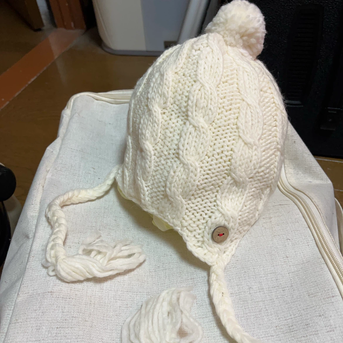 ニット帽子 ホワイト 44〜50cm