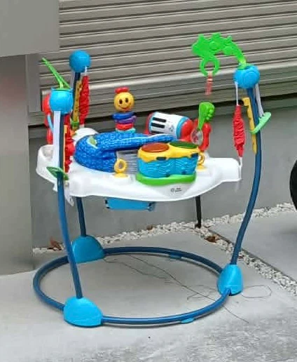 フィッシャープライス ジャンパルー