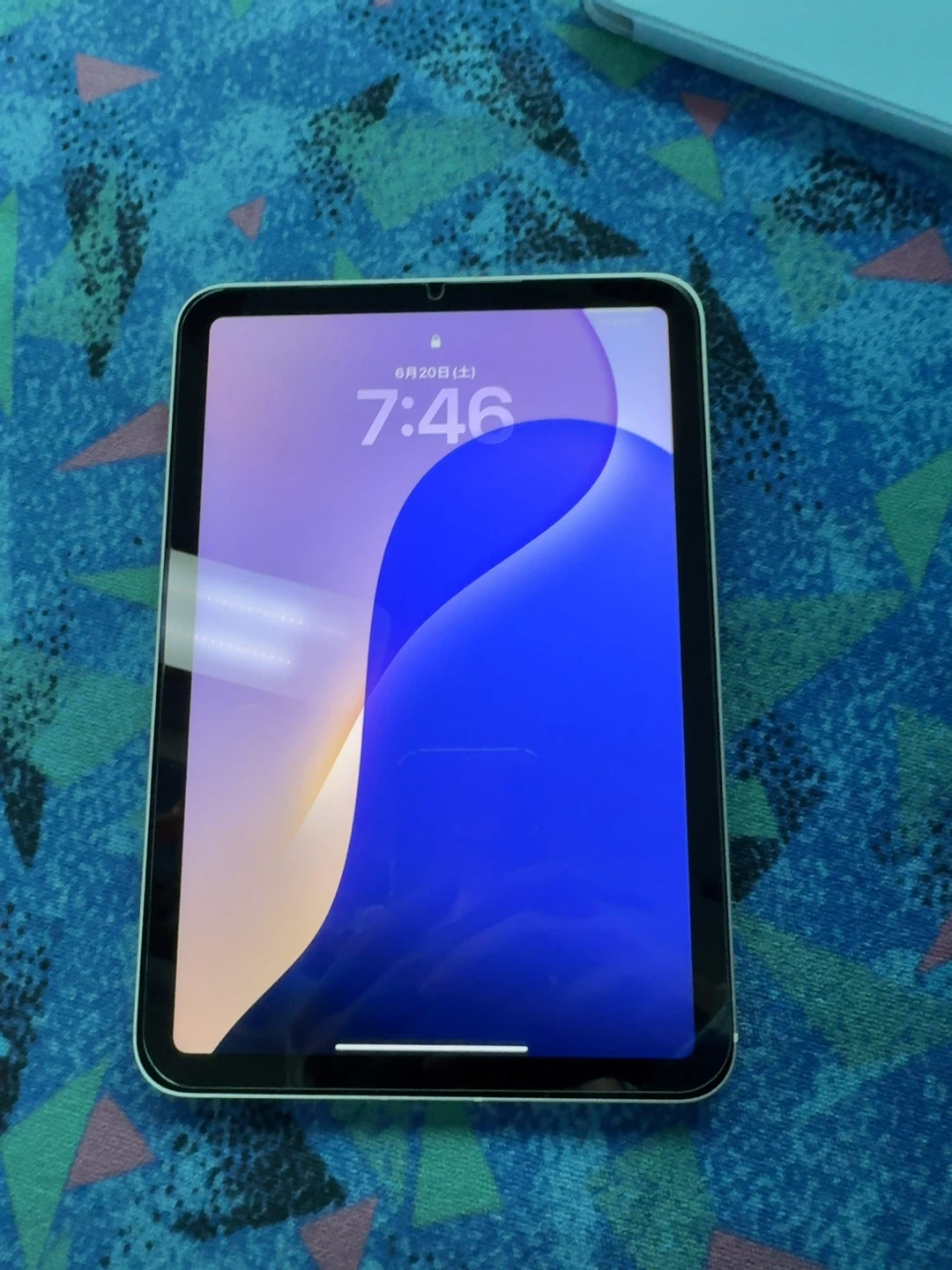 10/12 10元住吉駅で　極美品　国内版SIMフリー　iPad mini 第6世代　スターライトの写真2枚目