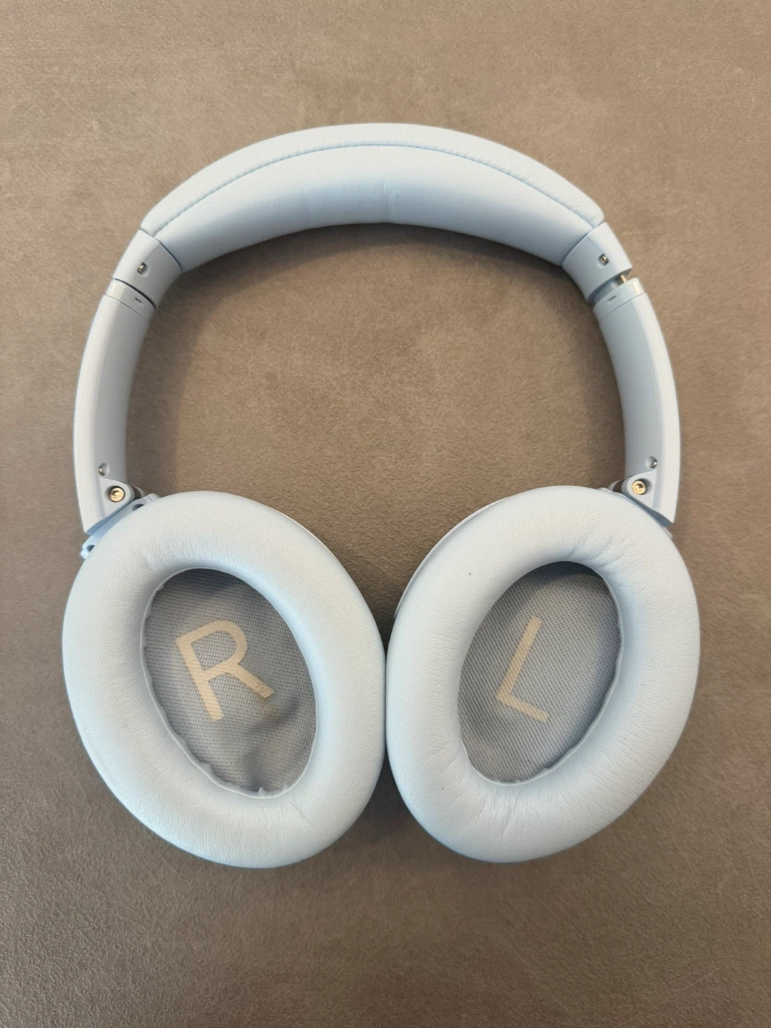 Bose QuietComfort アイスブルー 限定色の写真2枚目