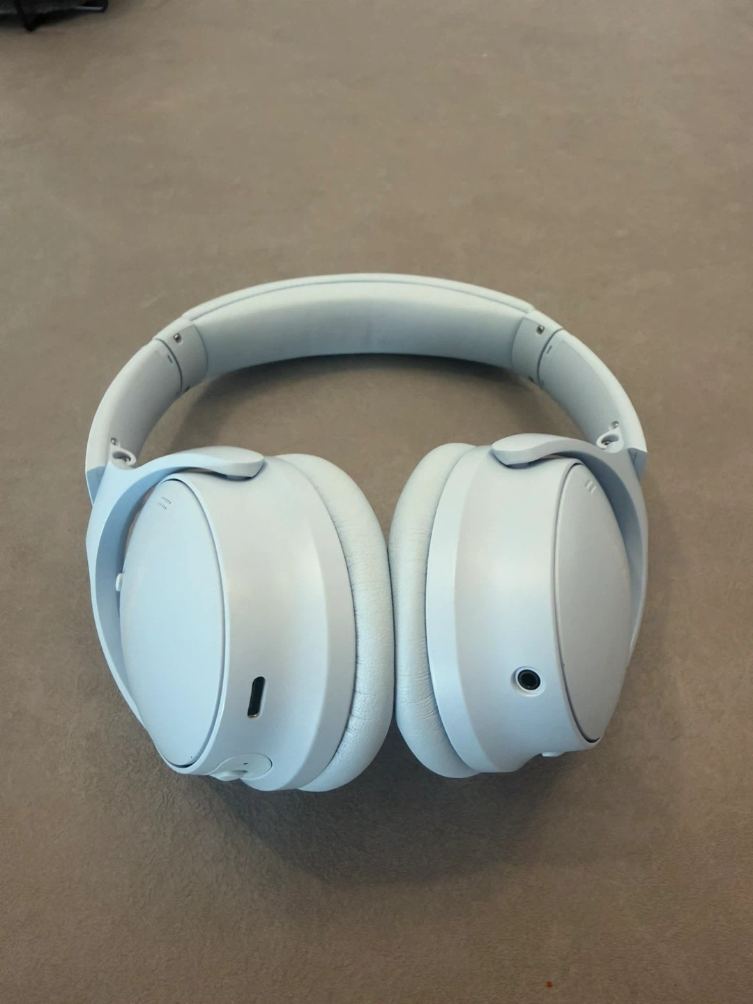 Bose QuietComfort アイスブルー 限定色の写真8枚目