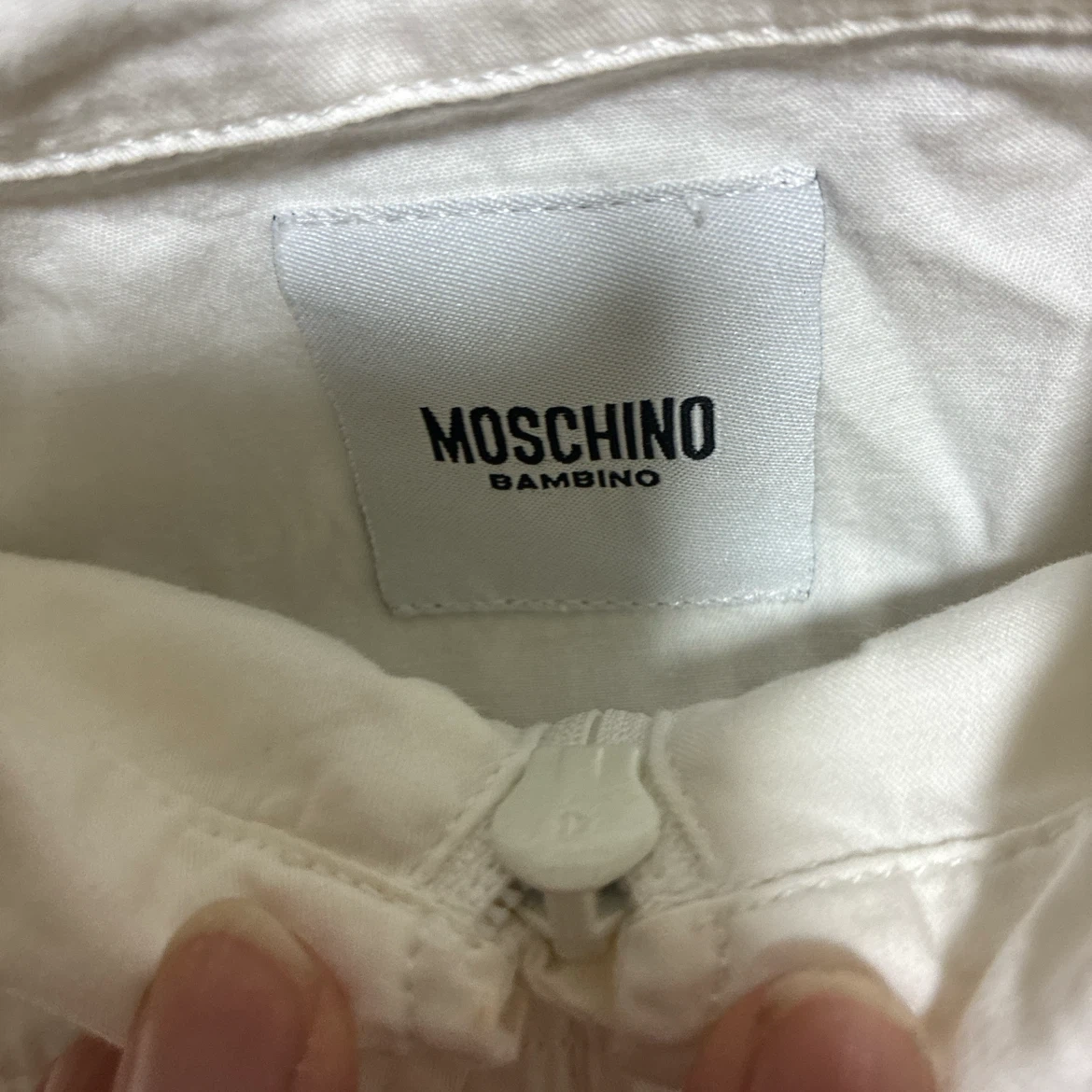 MOSCHINO ホワイト ジャケット 袖レース フリル 110の写真3枚目