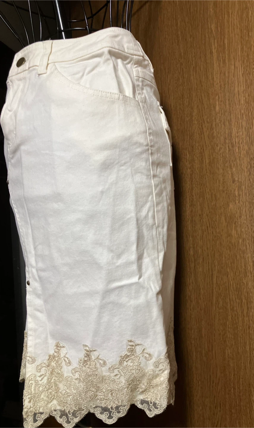 ペイトンプレイス スカート 白 M 未使用 長期保管の写真5枚目