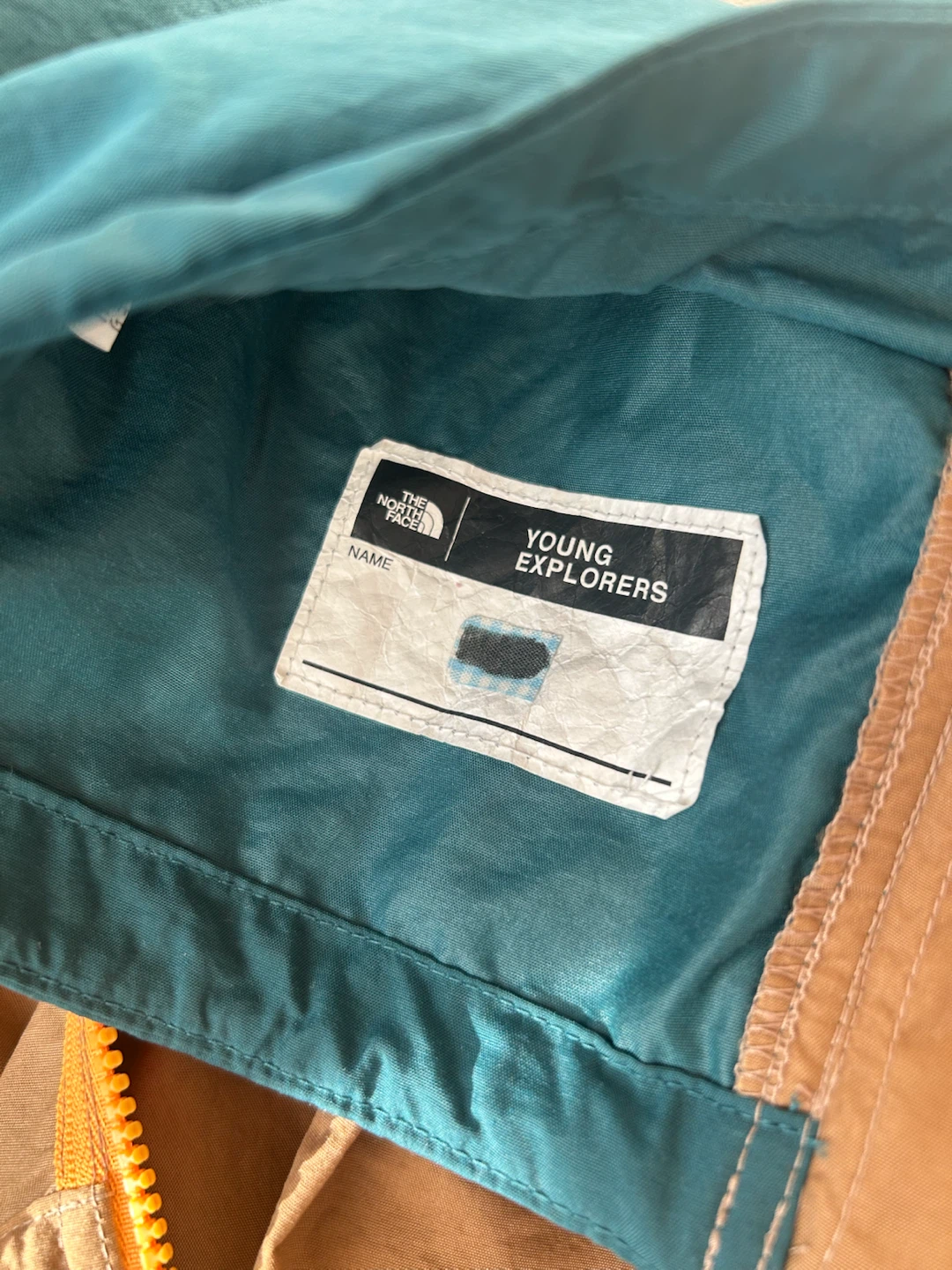 武蔵小杉★THE NORTH FACE キッズ アウター 90cm ウインドブレーカーの写真3枚目