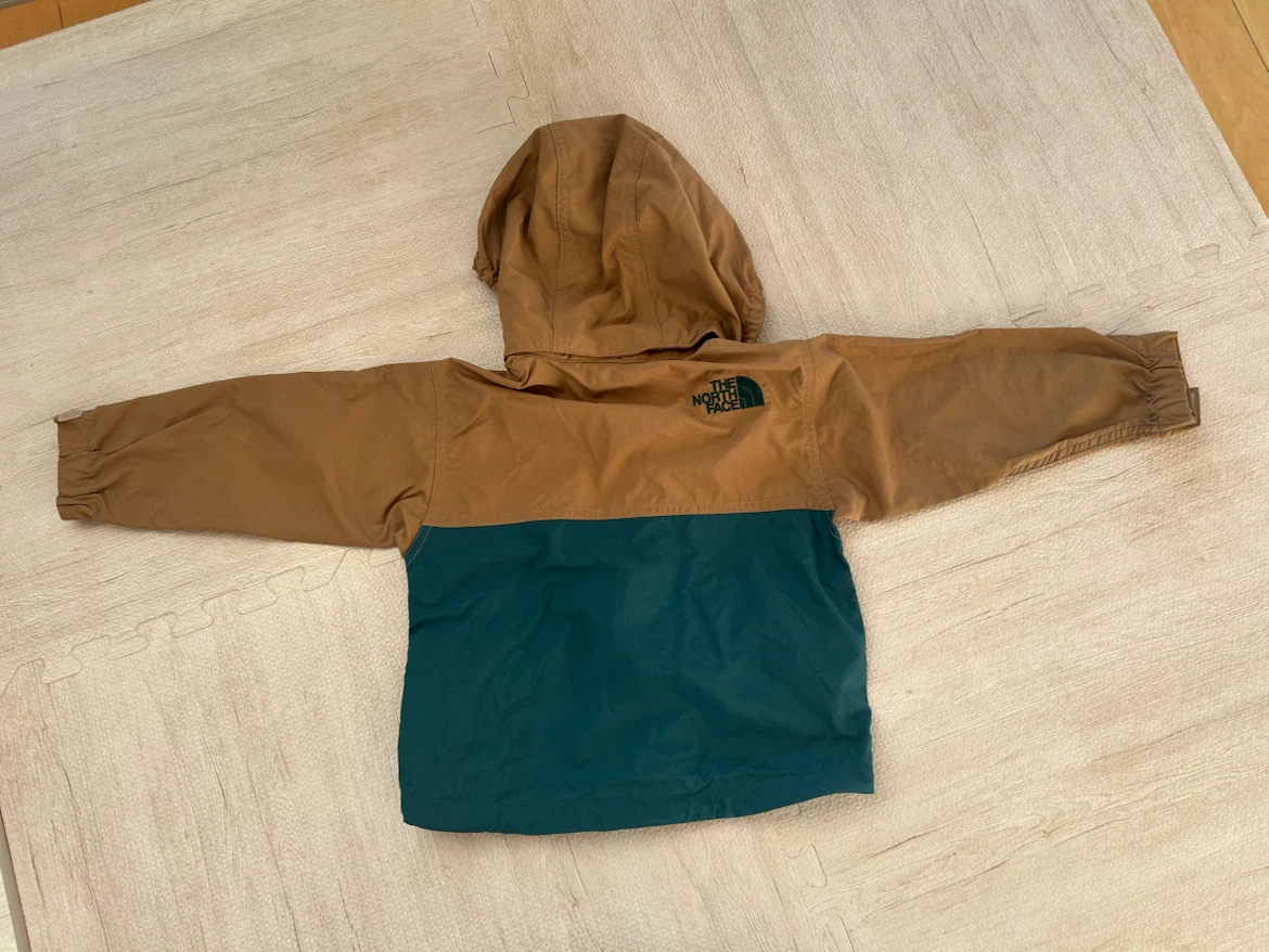 武蔵小杉★THE NORTH FACE キッズ アウター 90cm ウインドブレーカーの写真5枚目