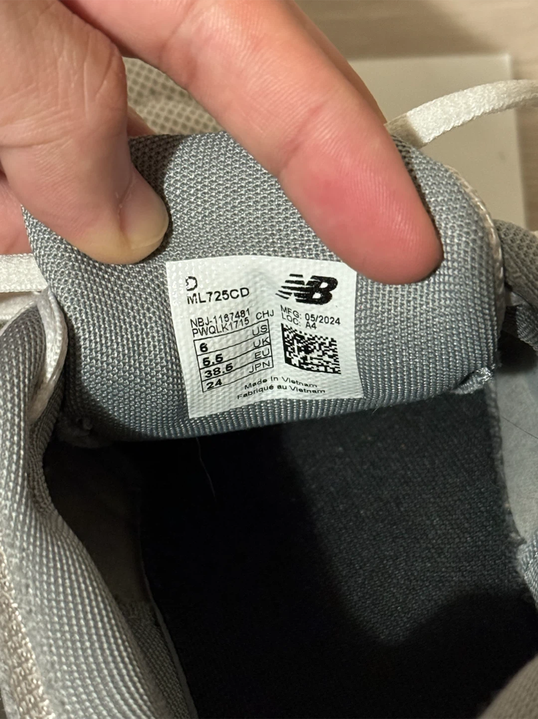 New Balance 725  24cmの写真5枚目
