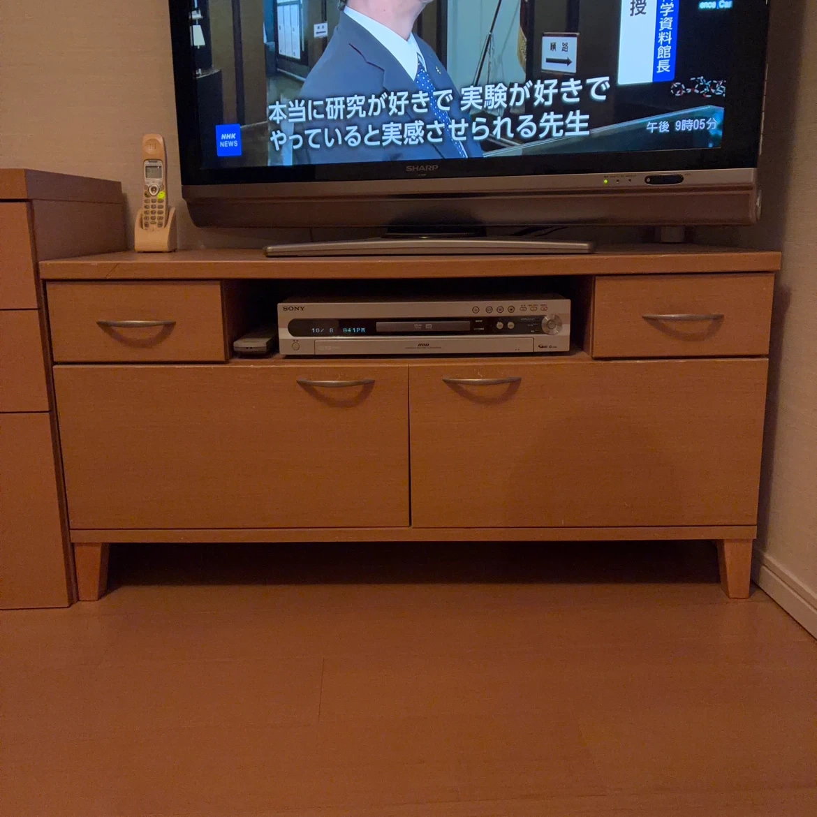 木製テレビボード ブラウン 収納付き