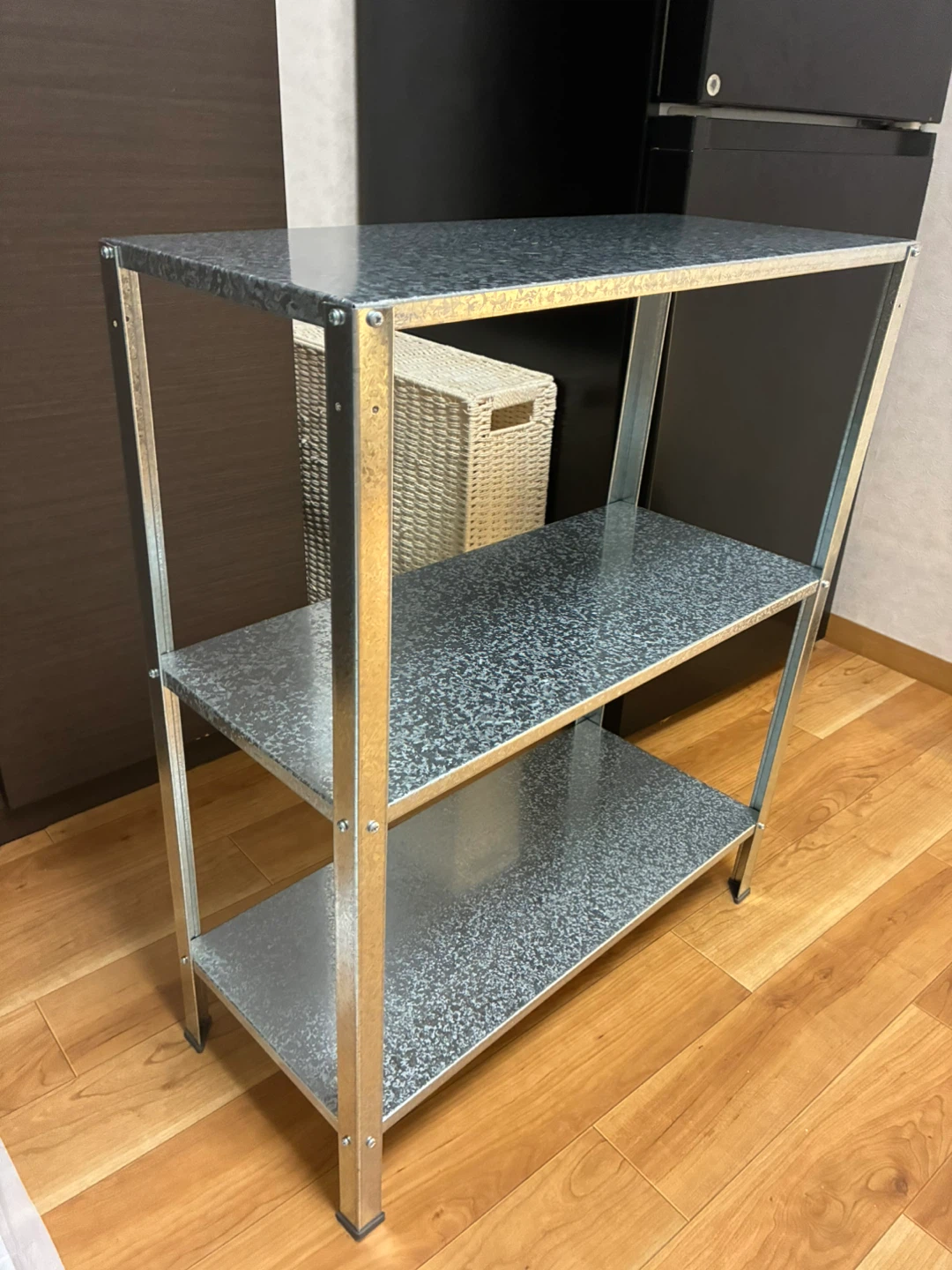 【新品未使用】IKEAスチール製 3段シェルフ ラックの写真3枚目