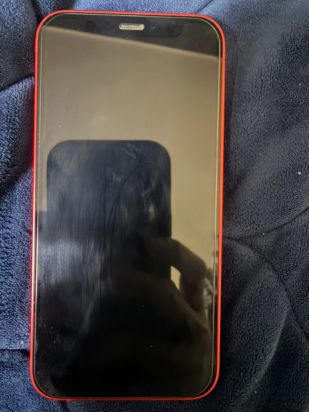 iPhone 12 mini 64GB レッドの写真2枚目